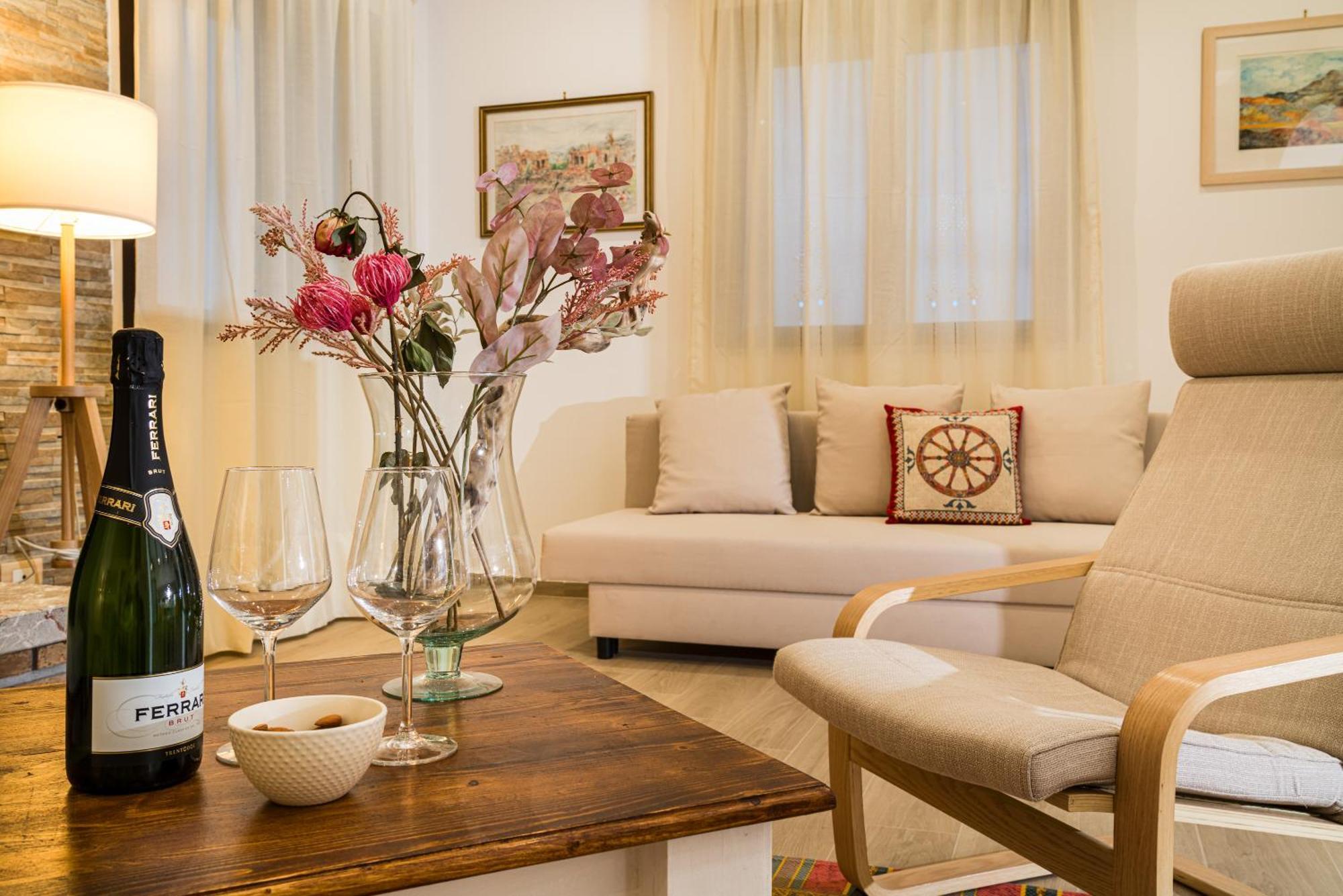Nuciara Luxury Apartment Taormina Eksteriør bilde